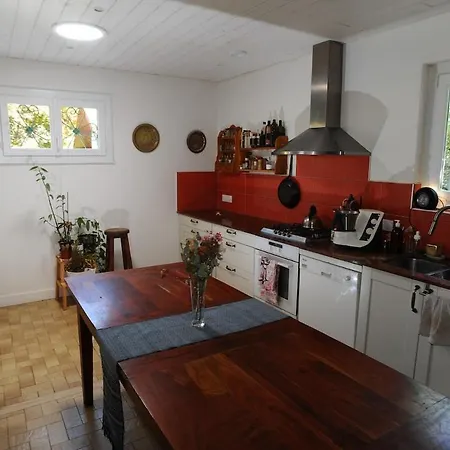 Maison Spacieuse En Bord De Riviere Villa *
